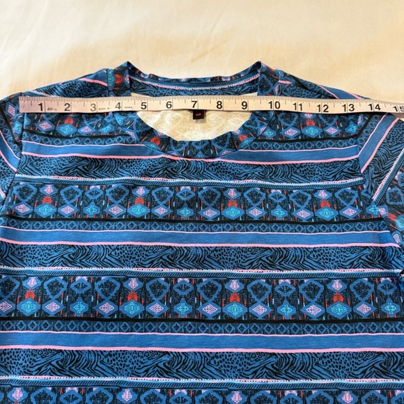 No Boundaries Women's Printed T-Shirt Dress - Picture 2 of 12